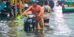 nằm mơ thấy nước ngập mênh mông đánh con gì
